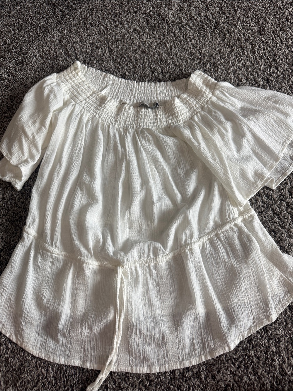 Abercrombie and Fitch Women’s White Off-Shoulder Peasant Top with Drawstring